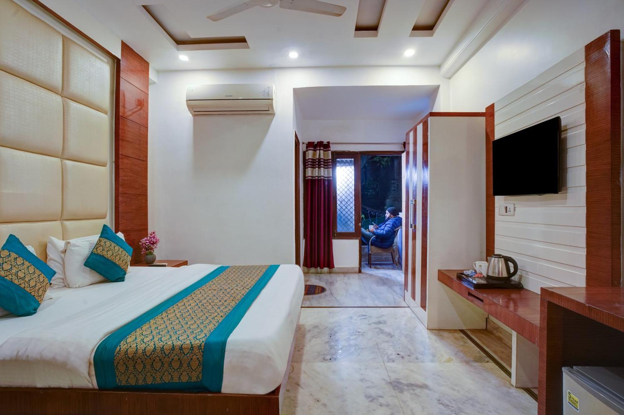 The Hindustan International - Traveller'S Choice Award 2025 Best Of Best Winning Hotel Нью-Дели Экстерьер фото