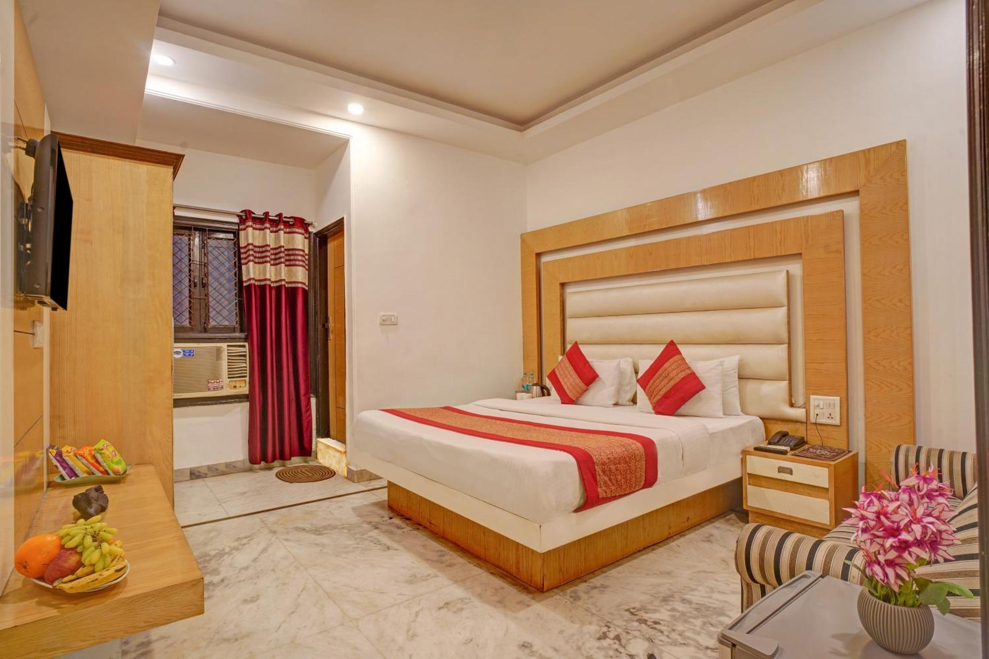 The Hindustan International - Traveller'S Choice Award 2025 Best Of Best Winning Hotel Нью-Дели Экстерьер фото