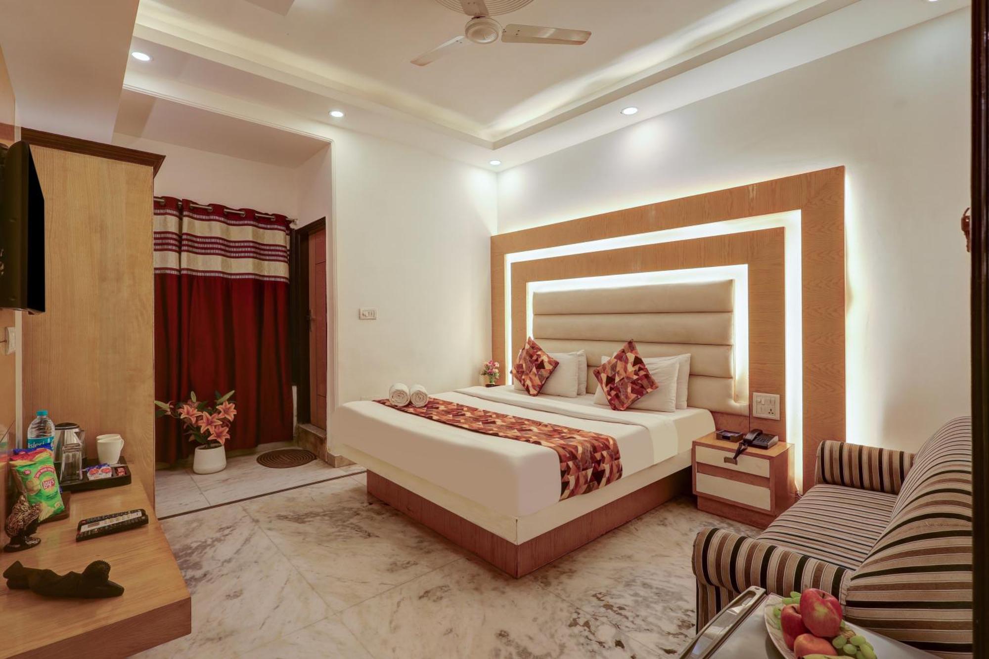 The Hindustan International - Traveller'S Choice Award 2025 Best Of Best Winning Hotel Нью-Дели Экстерьер фото