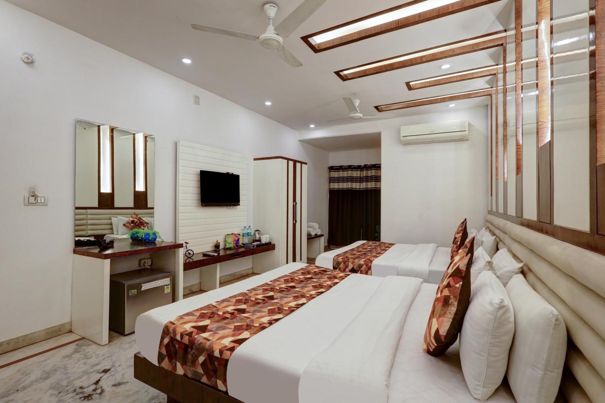The Hindustan International - Traveller'S Choice Award 2025 Best Of Best Winning Hotel Нью-Дели Экстерьер фото