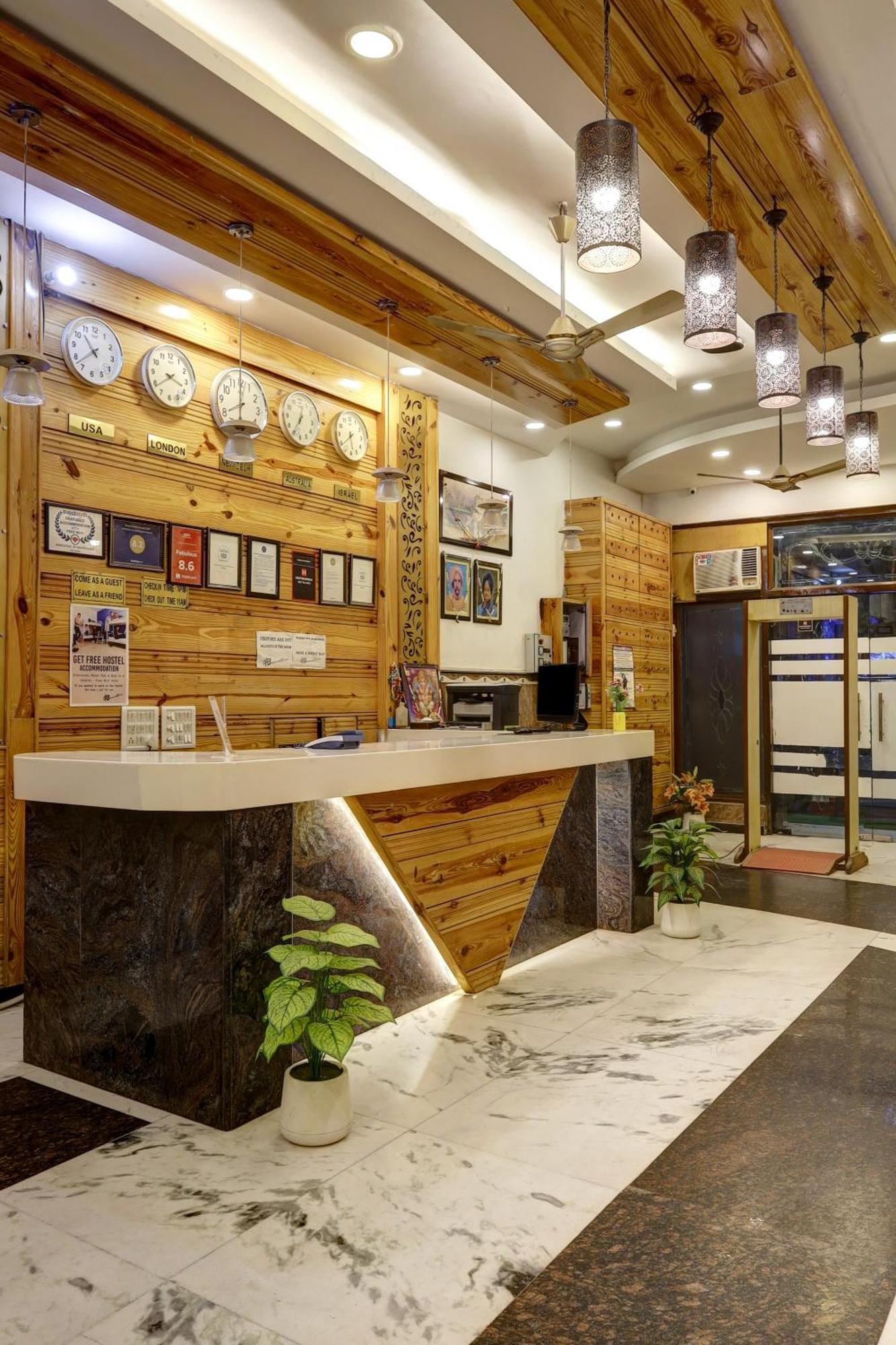 The Hindustan International - Traveller'S Choice Award 2025 Best Of Best Winning Hotel Нью-Дели Экстерьер фото