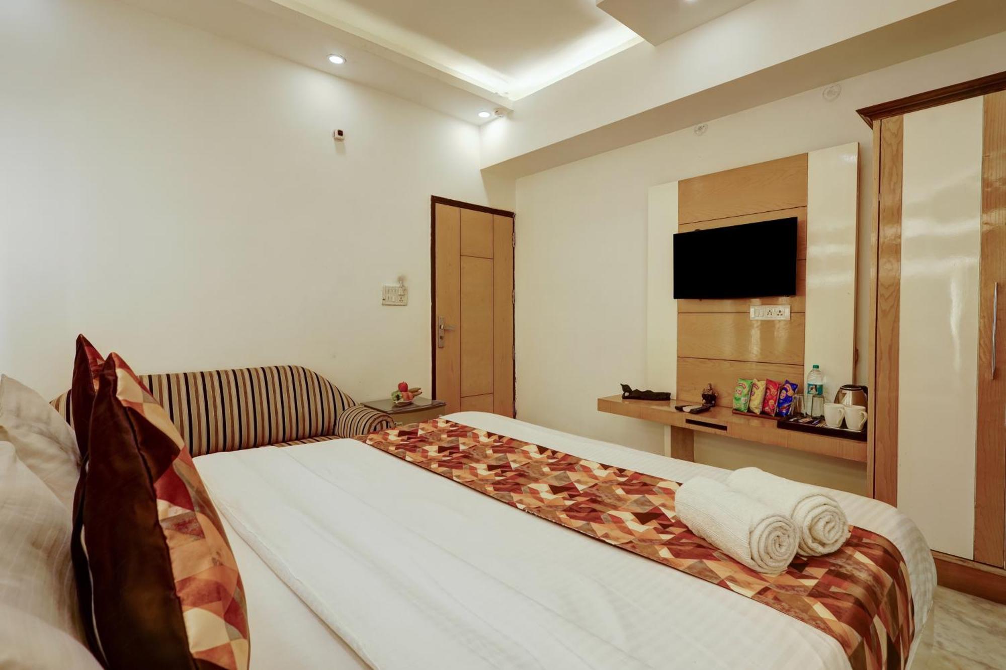 The Hindustan International - Traveller'S Choice Award 2025 Best Of Best Winning Hotel Нью-Дели Экстерьер фото