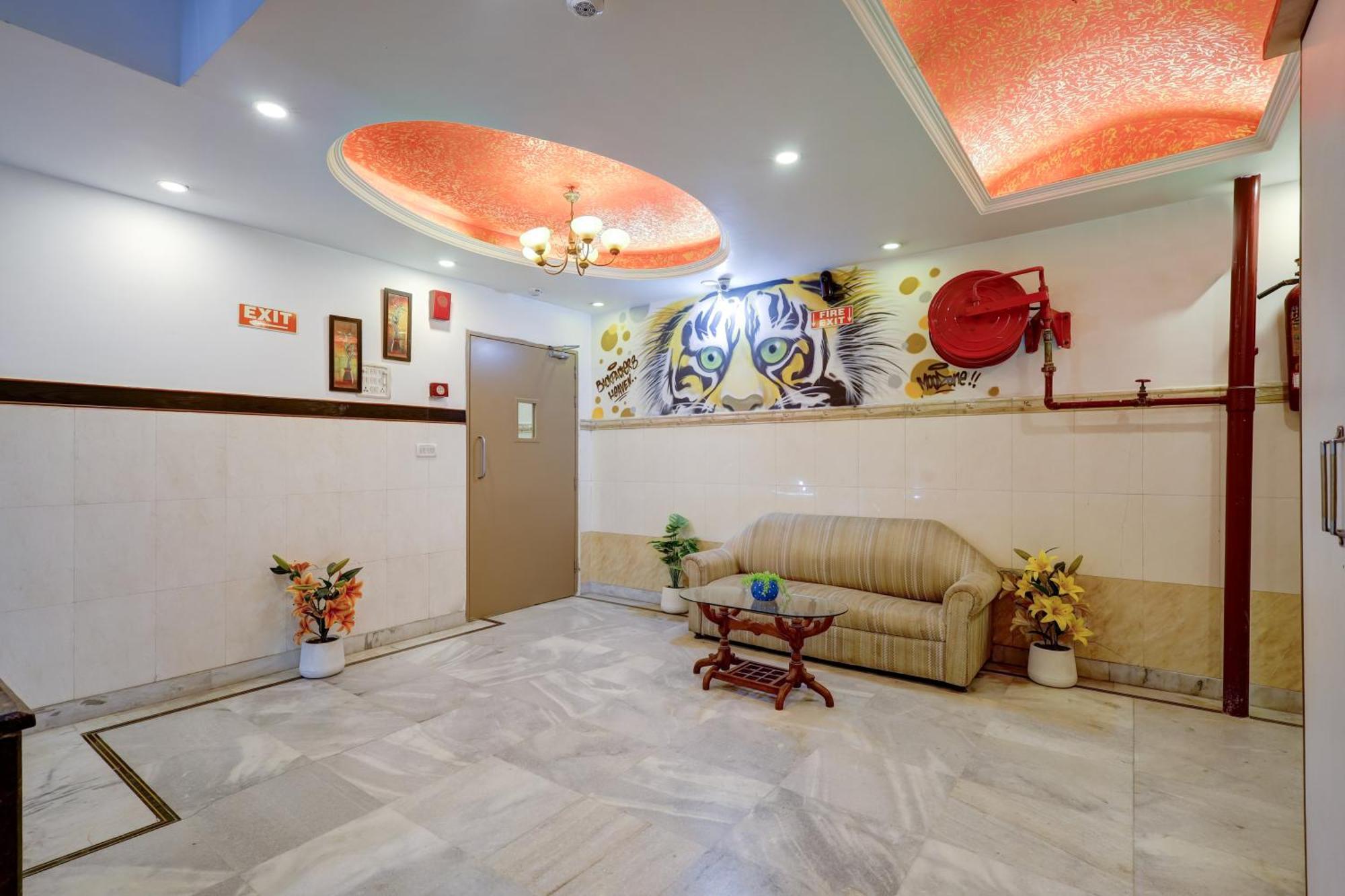 The Hindustan International - Traveller'S Choice Award 2025 Best Of Best Winning Hotel Нью-Дели Экстерьер фото